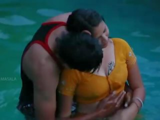 Smashing mamatha 浪漫 同 youth 女朋友 在 泳 pool-1